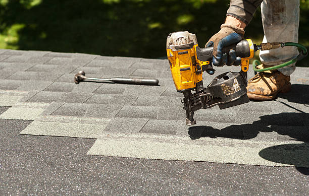 Best Flat Roof Repair Services  in Prescott, WI
